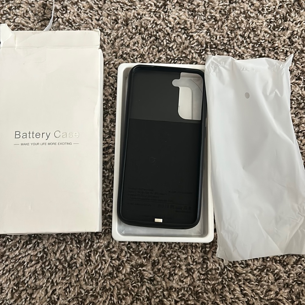 NWT Battery Phone Case for Samsung Galaxy s21 fe black